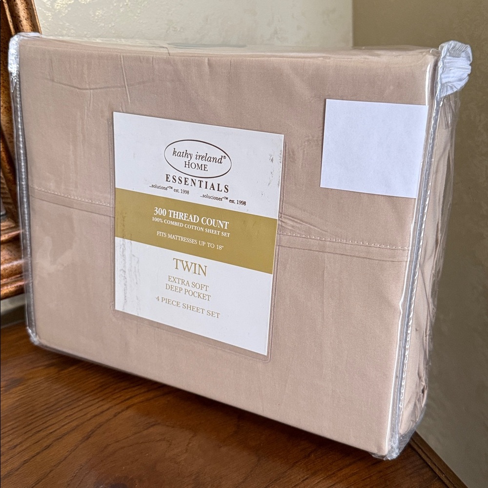 Kathy Ireland Home Essentials Twin Sheet Set in tan/beige. 300 Thread count. - Picture 7 of 14
